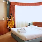 Al Diar Dana Hotel
