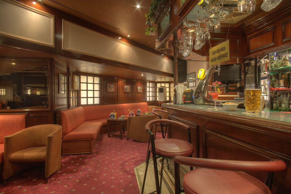 Hotel Al Diar Dana 2*